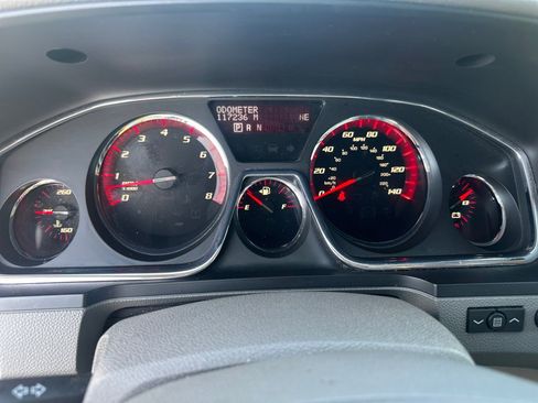 Used 2017 GMC Acadia Limited SLT image 11