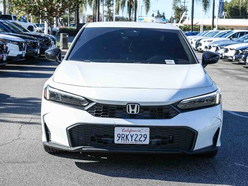 Used 2025 Honda Civic Sport image 2