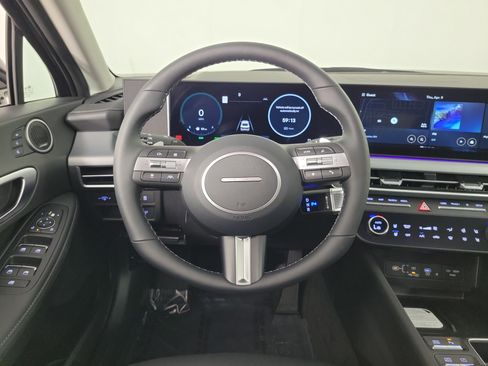 New 2026 Hyundai Sonata Limited FWD image 11