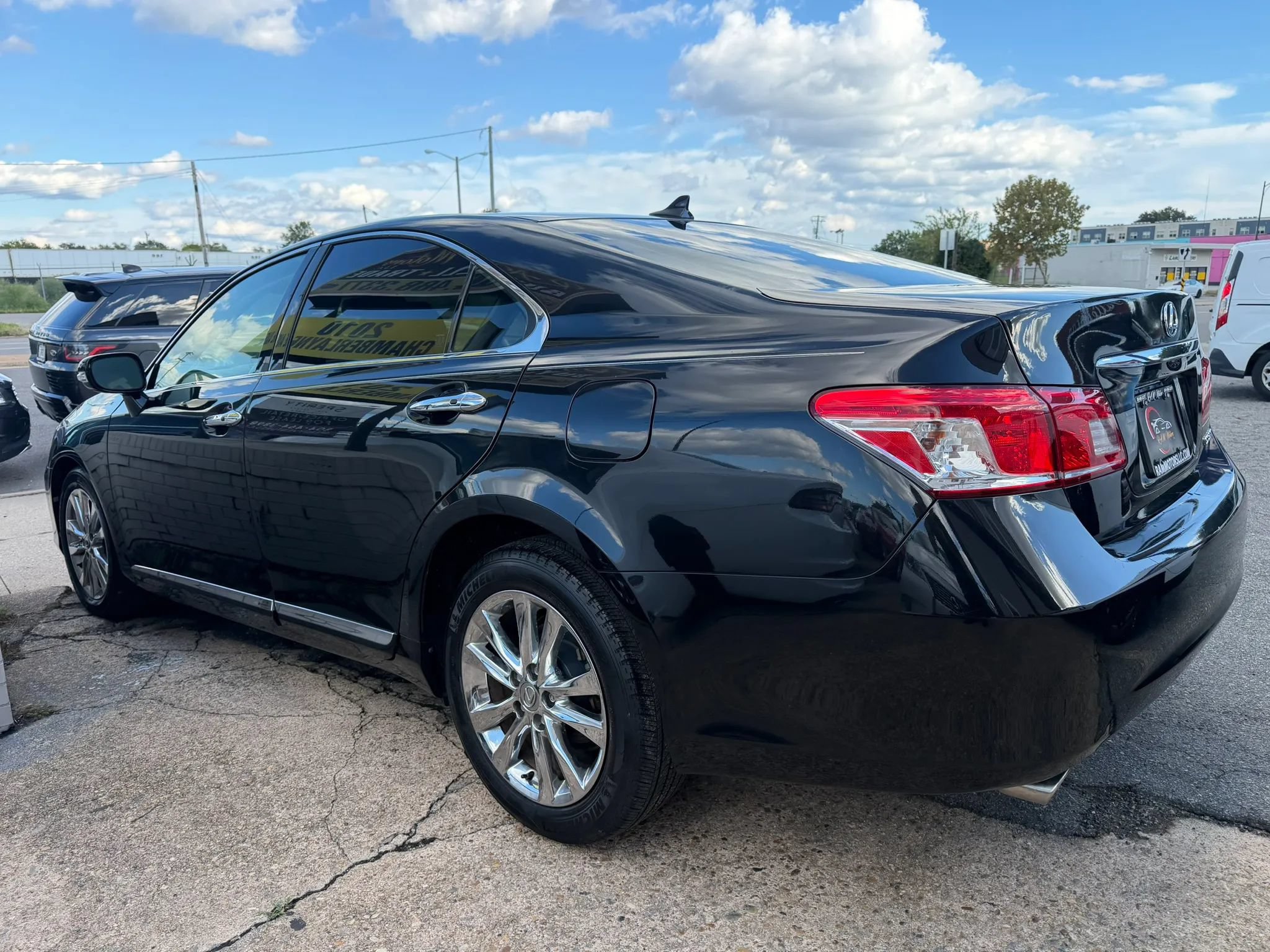 Used 2012 Lexus ES 350 w/ Touring Special Edition FWD image 5