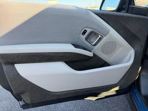 Used 2015 BMW i3 w/ Range Extender image 10