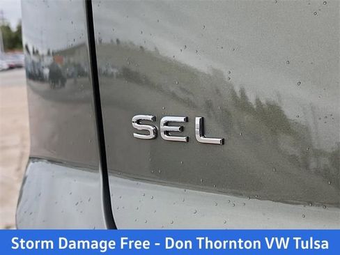 New 2026 Volkswagen Atlas Cross Sport SEL AWD/4WD image 5