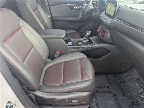 Used 2023 Chevrolet Blazer RS w/ Enhanced Convenience Package image 23