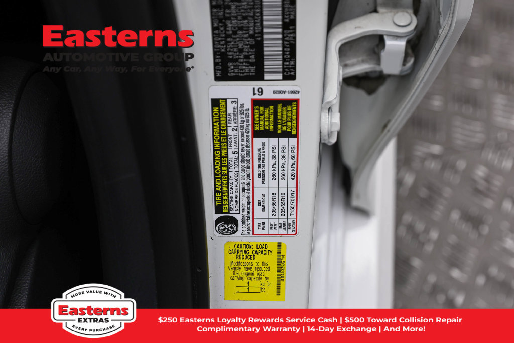 Used 2025 Toyota Camry LE FWD image 35