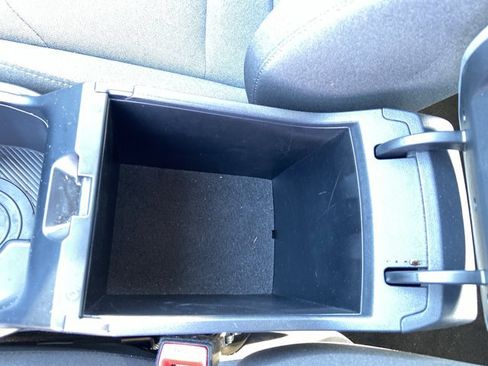 Used 2025 Kia K4 FWD image 43
