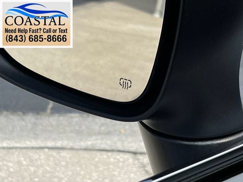 Used 2023 Chrysler Voyager LX FWD image 30