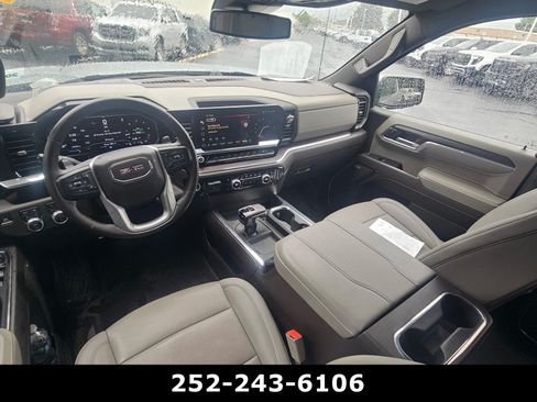 Used 2024 GMC Sierra 1500 SLT w/ SLT Premium Package AWD/4WD image 7