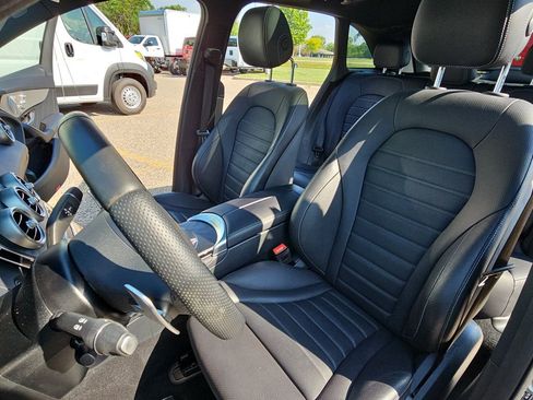 Used 2020 Mercedes-Benz GLC 43 AMG 4MATIC image 19