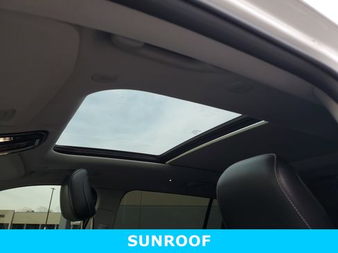 Used 2022 Jeep Grand Cherokee L Limited image 25