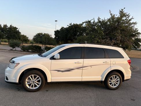Used 2015 Dodge Journey SXT FWD image 6