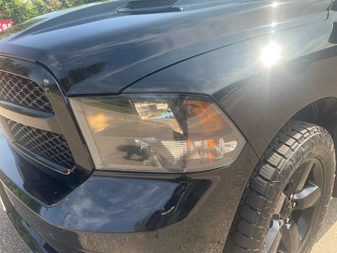 Used 2023 RAM 1500 Express w/ Wheel & Sound Group AWD/4WD image 21