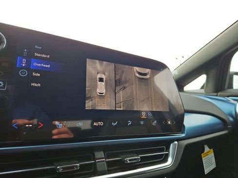 New 2026 Chevrolet Equinox EV LT image 46