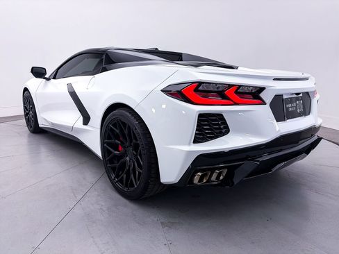 Used 2024 Chevrolet Corvette Stingray Premium Conv w/ Battery Protection Package RWD image 13