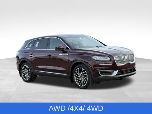 Used 2019 Lincoln Nautilus Reserve image 13