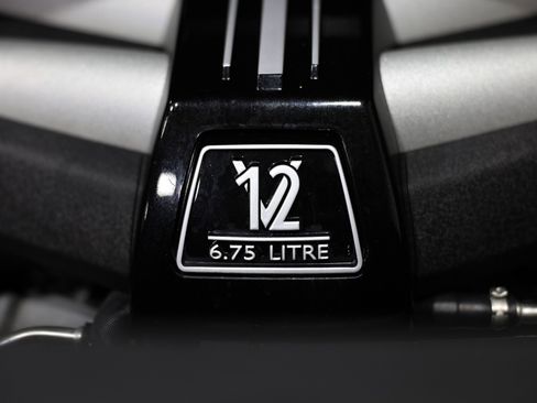 Used 2019 Rolls-Royce Cullinan image 30