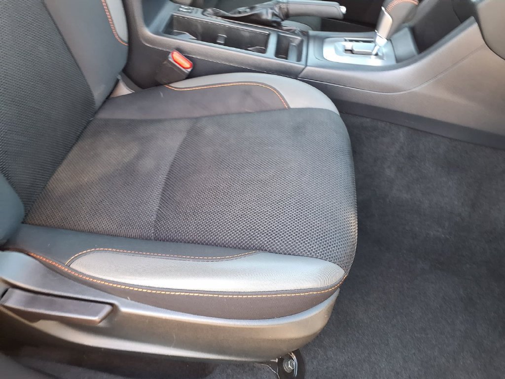 Used 2017 Subaru Crosstrek 2.0i Premium AWD/4WD image 18
