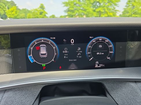 New 2025 Volkswagen Tiguan S image 18