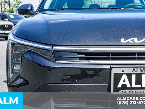 Used 2025 Kia K4 LXS image 12