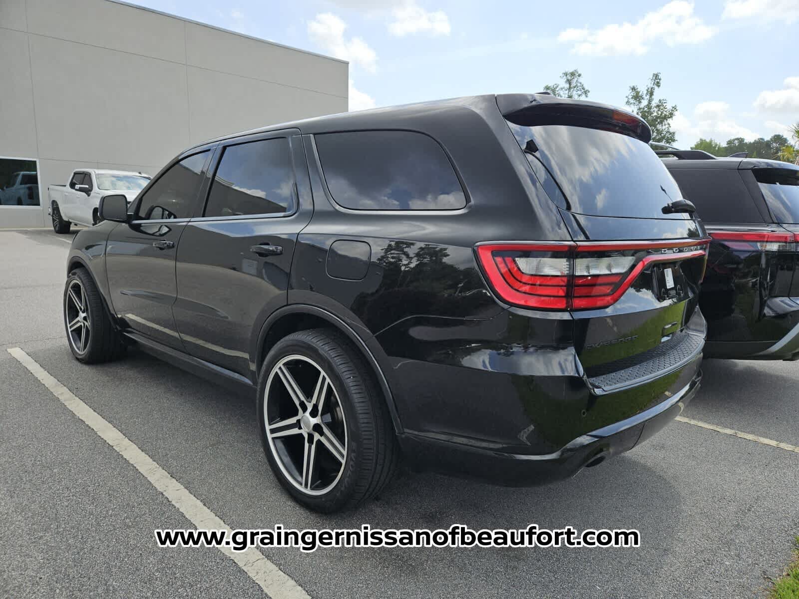 Used 2017 Dodge Durango R/T w/ Blacktop Package RWD image 10