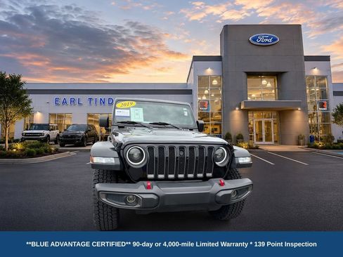 Used 2019 Jeep Wrangler Unlimited Rubicon w/ Safety Group AWD/4WD image 2