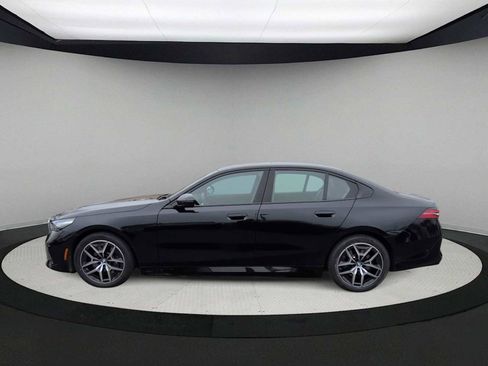 Used 2025 BMW i5 xDrive40 w/ M Sport Package image 5