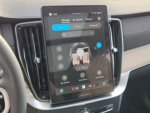 Used 2026 Volvo XC90 B6 Plus w/ Protection Package Premier image 15