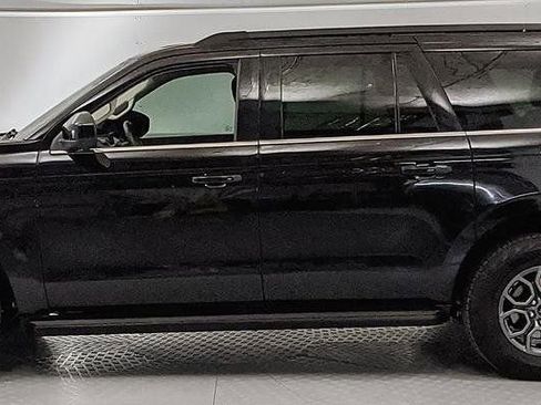 Certified 2025 Ford Expedition Max Active AWD/4WD image 4