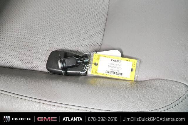 Certified 2018 Chevrolet Malibu Premier w/ Premier Sun and Wheel Package FWD image 39
