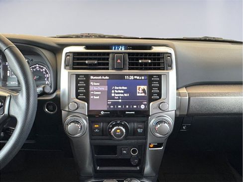 Used 2022 Toyota 4Runner SR5 AWD/4WD image 12