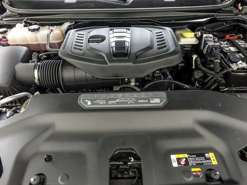 Used 2024 Jeep Wagoneer Series II w/ Convenience Group I AWD/4WD image 34