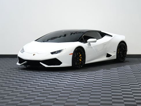 Used 2015 Lamborghini Huracan LP 610-4 image 3