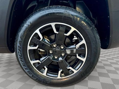 Used 2023 Jeep Renegade Trailhawk AWD/4WD image 34