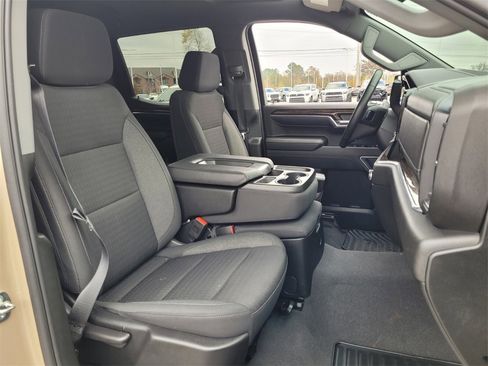 Used 2023 GMC Sierra 1500 Elevation image 12