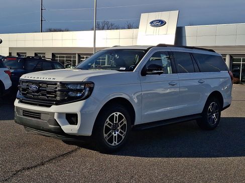 New 2026 Ford Expedition Max Active AWD/4WD image 3