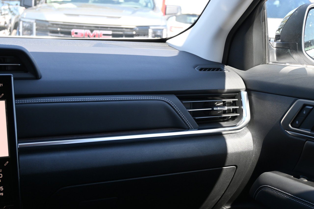 New 2027 GMC Terrain Denali AWD/4WD image 8