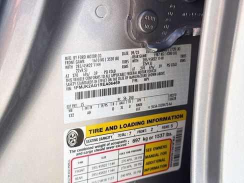 Used 2024 Ford Expedition Max Limited image 20