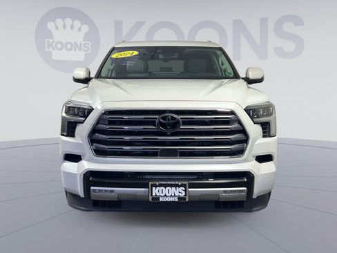 Used 2024 Toyota Sequoia Limited image 11