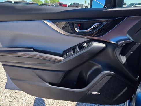 Used 2018 Subaru Crosstrek 2.0i Limited AWD/4WD image 13