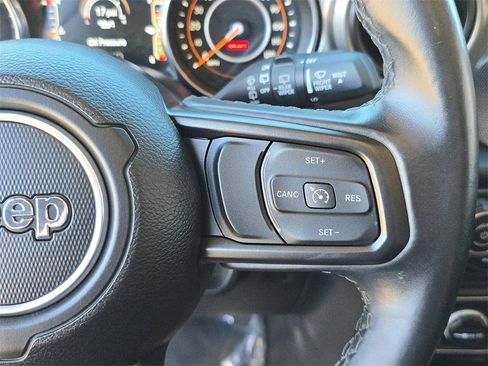 Used 2021 Jeep Wrangler Sport S image 24