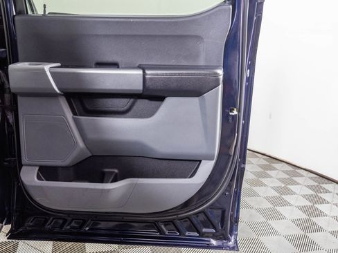 Used 2023 Ford F150 XLT image 41