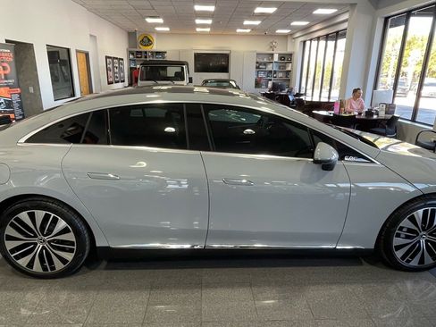 Used 2024 Mercedes-Benz EQE 500 4MATIC Sedan w/ Driver Assistance Package image 5