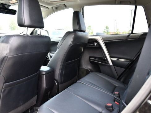 Used 2017 Toyota RAV4 Limited AWD/4WD image 21