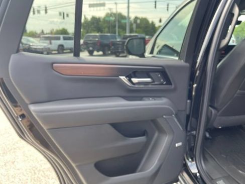 New 2026 GMC Yukon Denali w/ Advanced Technology Package AWD/4WD image 18