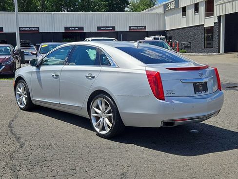 Used 2013 Cadillac XTS Premium FWD image 7