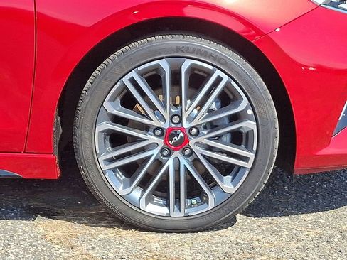 Certified 2023 Kia Forte GT w/ GT2 Package image 8