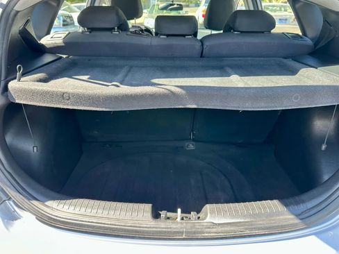 Used 2012 Hyundai Accent SE image 16