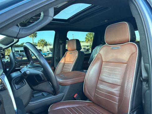 Used 2024 GMC Sierra 2500 Denali Ultimate image 15