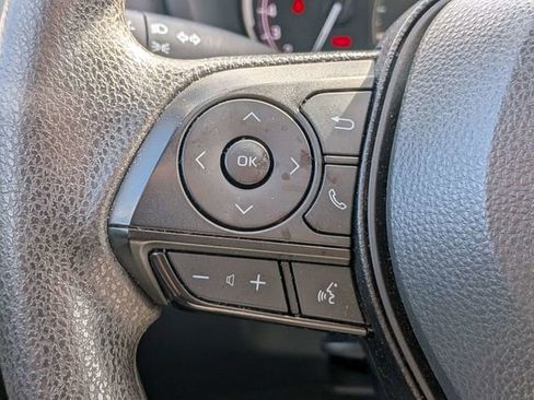 Used 2024 Toyota RAV4 XLE FWD image 24