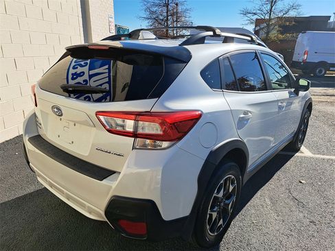 Used 2019 Subaru Crosstrek 2.0i Premium w/ Eyesight System image 6