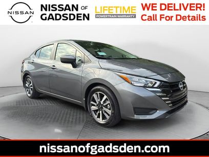 New 2025 Nissan Versa SV w/ Trunk Package